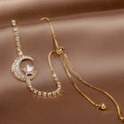 Bracelets avec pendentif en lune en zircon et or