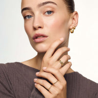 Boucles d'oreilles en anneau Gia | Or