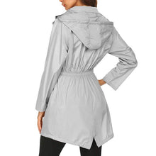 Blayke | Longue veste imperméable à capuche pour femme